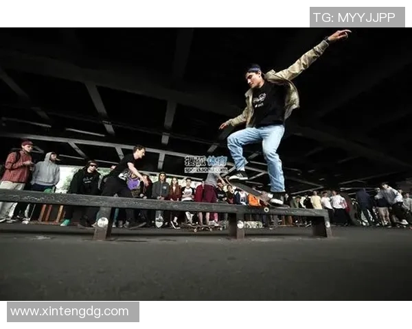 李丽的滑板人生：从街头少年到极限运动的追梦者