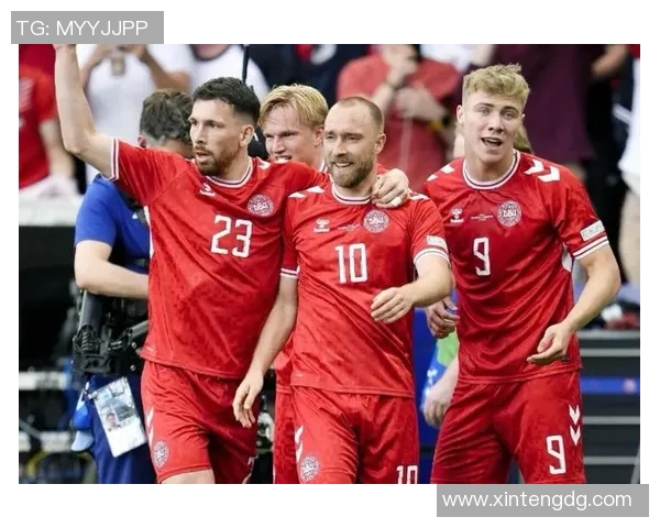 欧洲杯：丹麦队险胜芬兰队——逆风翻盘，北欧之争精彩绝伦